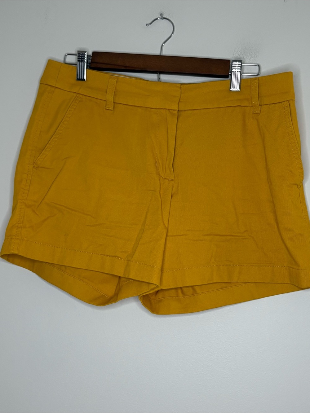 J. Crew Mustard Yellow Tailored Women's Shorts Size 8 fall cottage coastal